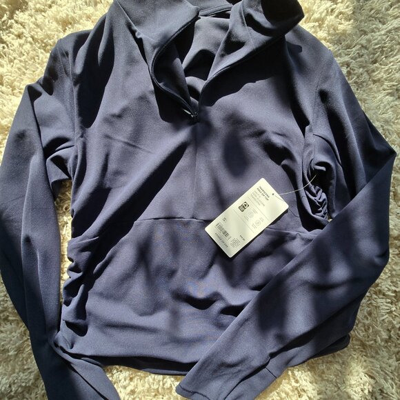 Transcend Half Zip - Picture 11 of 11